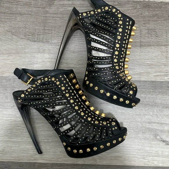 Alexander McQueen Black and Gold Studded Heels - Picture 2 of 6